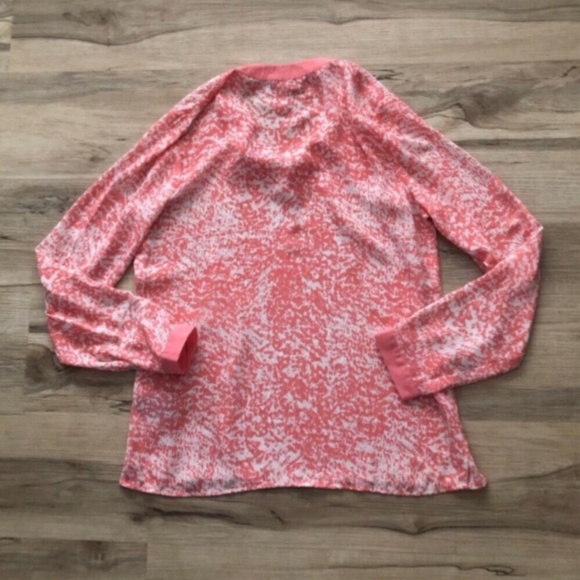 Kenneth Cole Pink and White Patterned Blouse - Picture 3 of 8